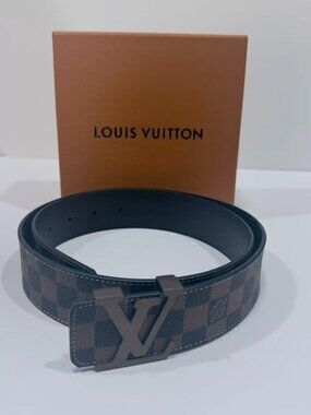 Louis Vuitton Women's Belt SZ 90